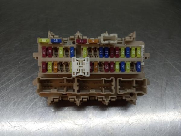 Caixa fusíveis / SAM / BSI NISSAN Qashqai II (J11)