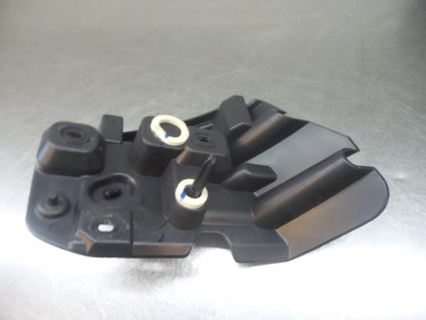 Guia de pára-choques trás esquerdo RENAULT Captur II Imagem-1