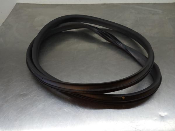 Revestimento porta trás esquerdo RENAULT Captur II