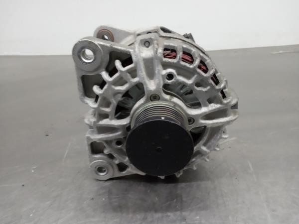 Alternador NISSAN X-Trail (T32) Imagem-2