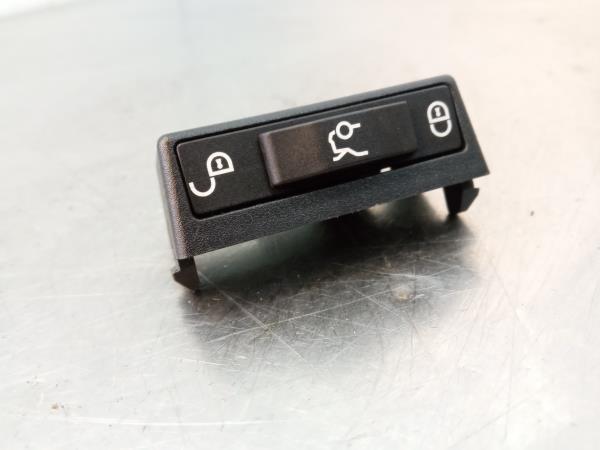 Multifunction control MERCEDES-BENZ Classe C Cabriolet (A205)