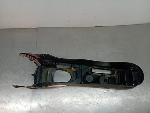 Consolle centrale NISSAN Juke (F15) Imagem-2
