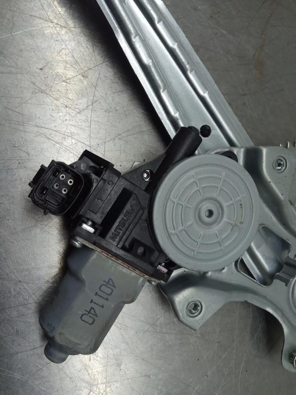 Elevador vidros trás direito NISSAN Juke (F15) Imagem-2