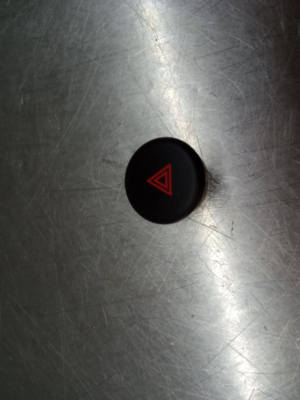 Warning Switch NISSAN Juke (F15)