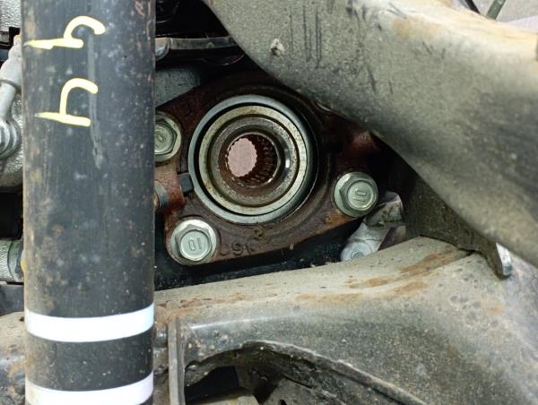 Manga de eixo trás esquerda NISSAN Juke (F15) Imagem-3