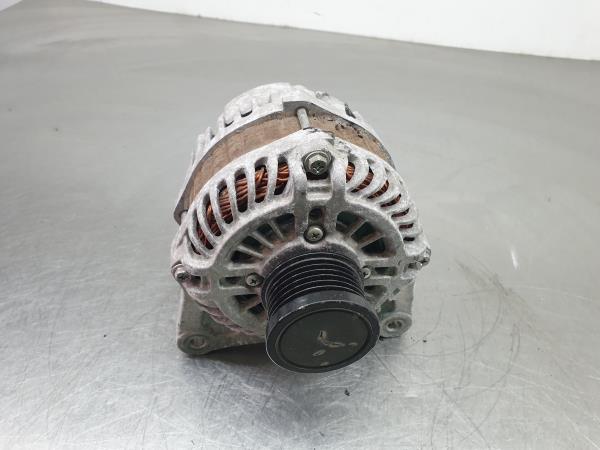 Alternador NISSAN Juke (F15) Imagem-1
