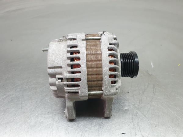 Alternador NISSAN Juke (F15)