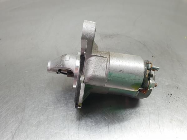 Motor de arranque NISSAN Juke (F15)