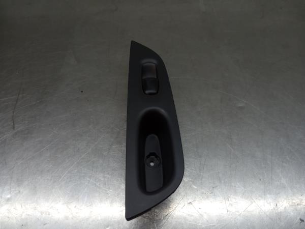 Left Rear window control NISSAN X-Trail (T32)