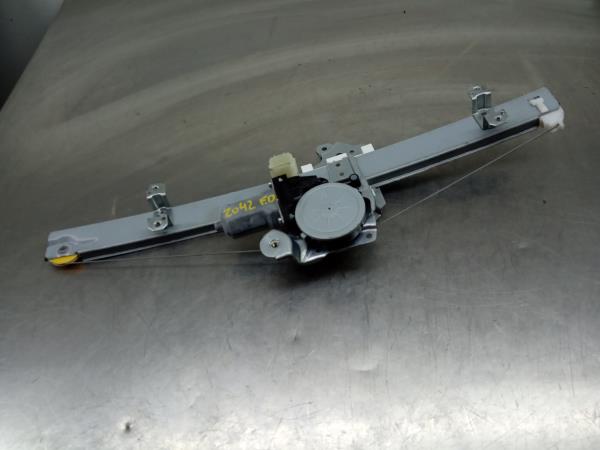 Elevador vidros frente direito NISSAN X-Trail (T32)