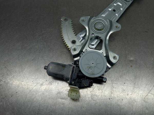 Elevador vidros trás direito NISSAN X-Trail (T32) Imagem-2