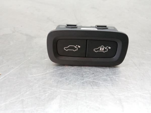 Mando / interruptor multifunción VOLVO XC40 (536)