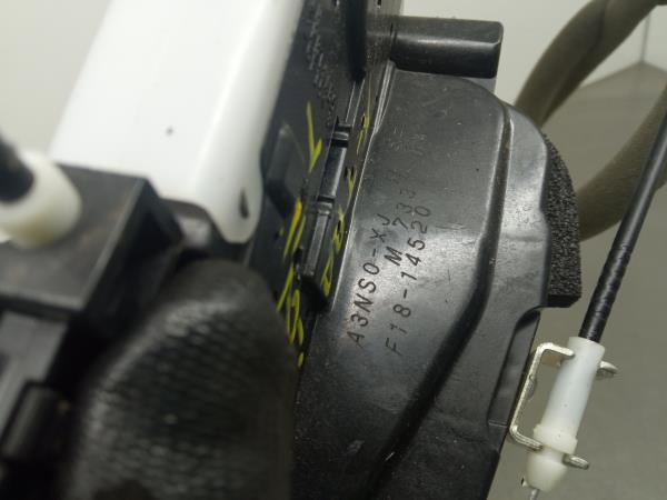 Cerradura / cierre puerta trasera izquierda NISSAN X-Trail (T32) Imagem-3