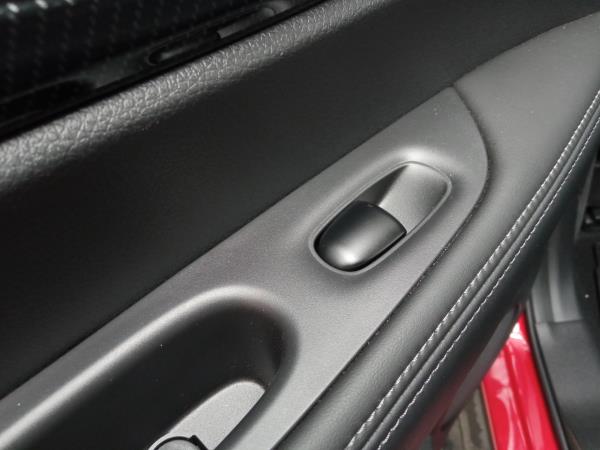 Comando / interruttore alzacristallo posteriore sinistro NISSAN X-Trail (T32)