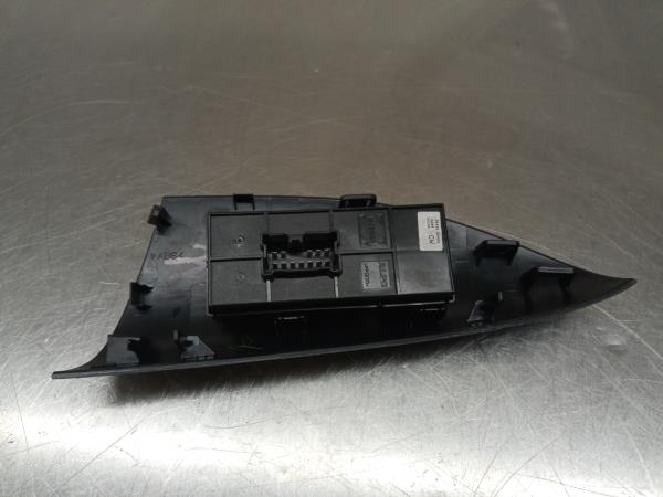 Mando / interruptor elevalunas delantero derecho NISSAN Juke (F15) Imagem-2