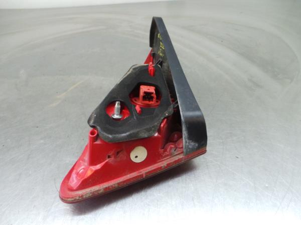 Feu de coffre Gauche PEUGEOT 3008 I (0U_) Imagem-1