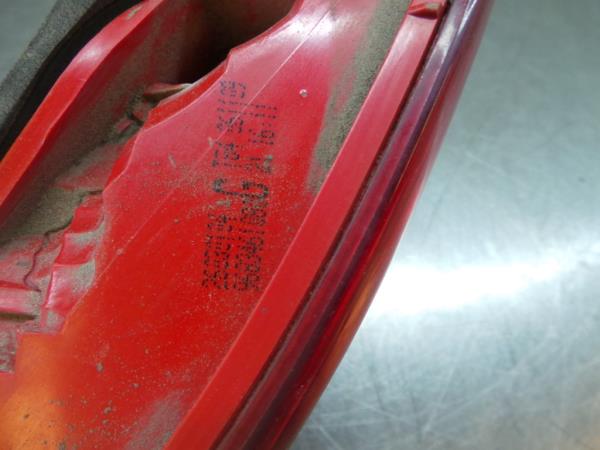 Feu de coffre Gauche PEUGEOT 3008 I (0U_) Imagem-2