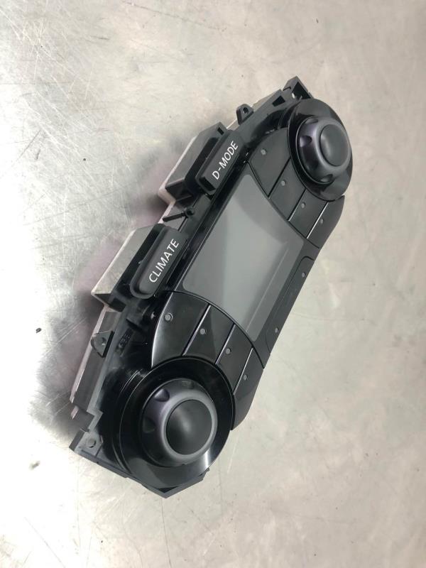 Comando chauffage / sofagem NISSAN Juke (F15) Imagem-1