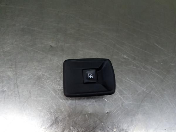 Mando / interruptor elevalunas delantero derecho RENAULT Trafic III Combi (JG_)