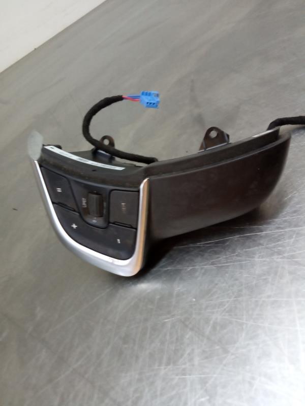 Commandes au volant CITROËN C4 II (B7) Imagem-2