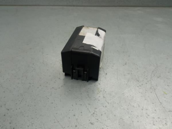 Module de confort MITSUBISHI Pajero Classic (V2_W) Imagem-2