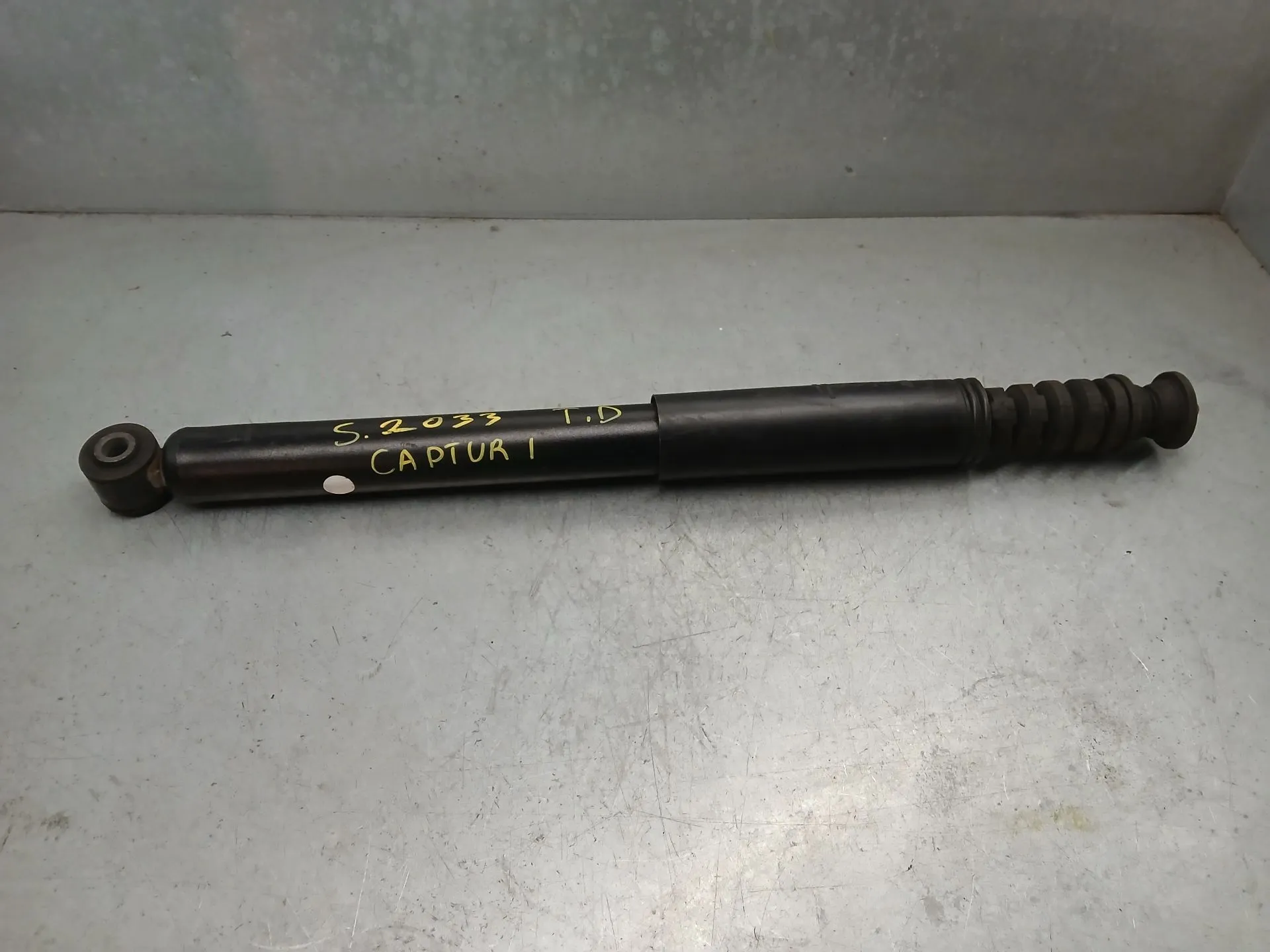 Amortecedor trás direito RENAULT Captur (J5_)