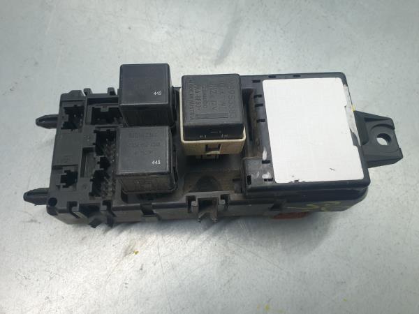 Caixa fusíveis / SAM / BSI MITSUBISHI Space Star Combi (DG_A) Imagem-3