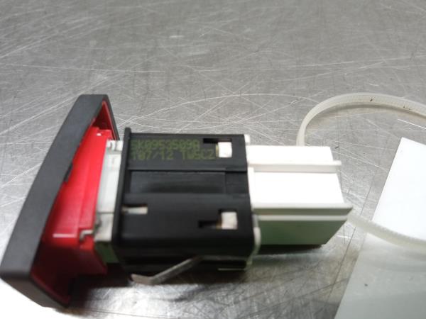 Bouton de Warning/ interrupteur 4 feux de détresse VOLKSWAGEN Golf VI (5K1) Imagem-2