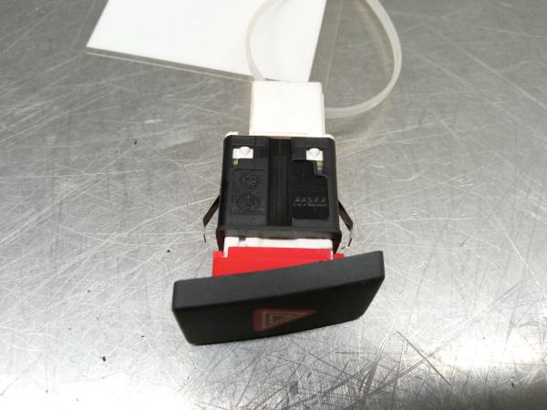 Bouton de Warning/ interrupteur 4 feux de détresse VOLKSWAGEN Golf VI (5K1) Imagem-1