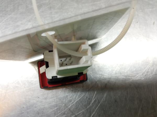 Bouton de Warning/ interrupteur 4 feux de détresse VOLKSWAGEN Golf VI (5K1) Imagem-3