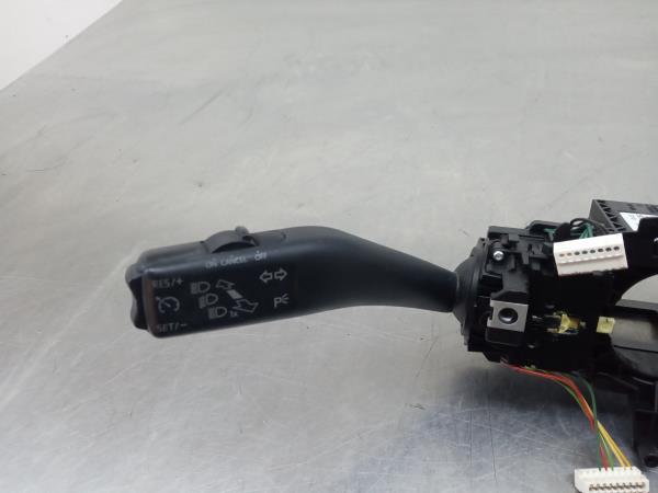 Light and wiper lever set VOLKSWAGEN Golf VI (5K1) Imagem-2