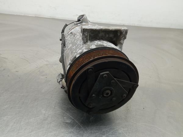 Compressore A/C RENAULT Clio IV (BH_) Imagem-1