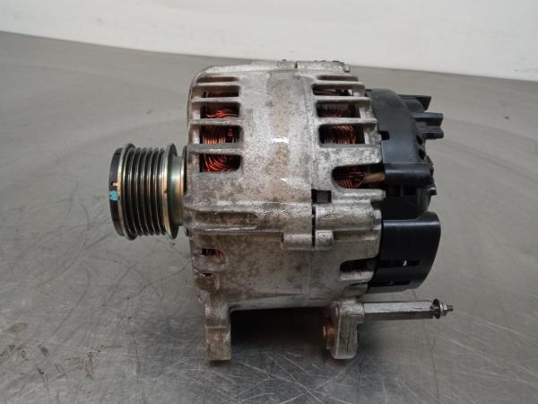 Alternador SEAT Ibiza IV (6J5, 6P1)