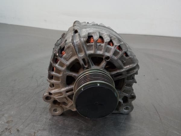 Alternador SEAT Ibiza IV (6J5, 6P1) Imagem-1