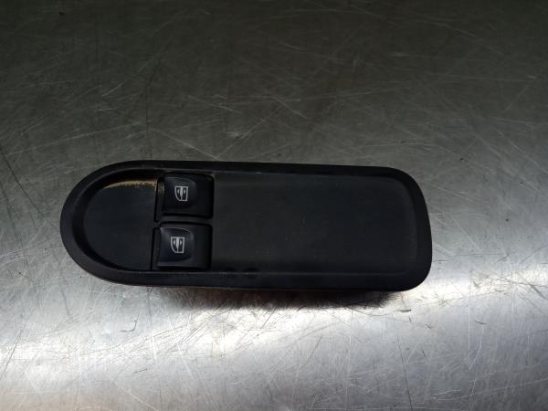 Interrupteur Lève-Vitre Électrique Pour Dacia Duster, Sandero - Réf. 254110431R, 10023898, 809611667R