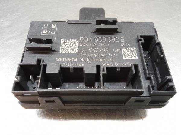 Modulo / Centralina porta anteriore destra SEAT Leon (5F1)