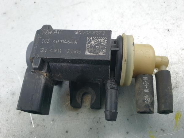 Idle air control valve VOLKSWAGEN Polo (6R, 6C) Imagem-1