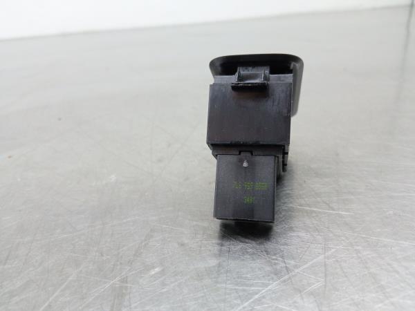 Mando / interruptor elevalunas delantero derecho VOLKSWAGEN Polo (6R, 6C) Imagem-3