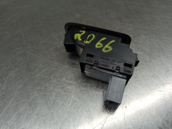Left Rear window control VOLKSWAGEN Polo (6R, 6C) Imagem-1