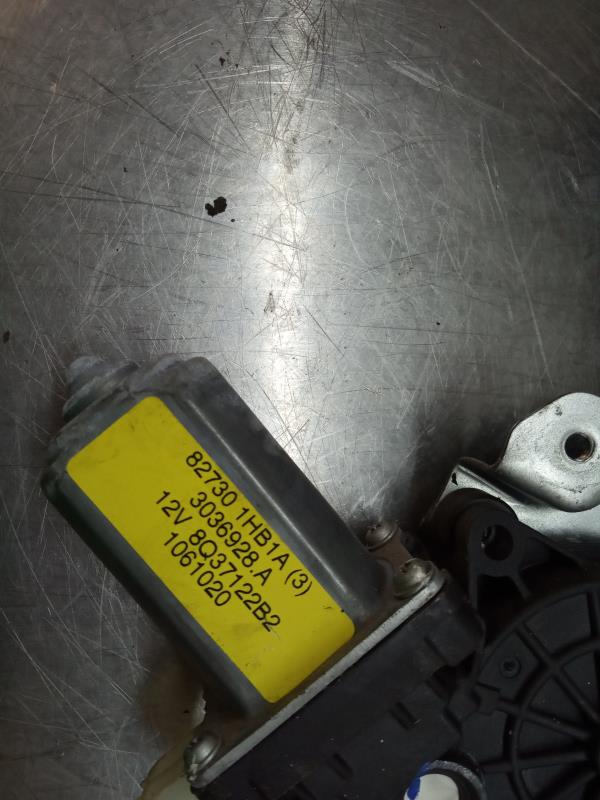 Elevador vidros frente direito NISSAN Note (E12) Imagem-3