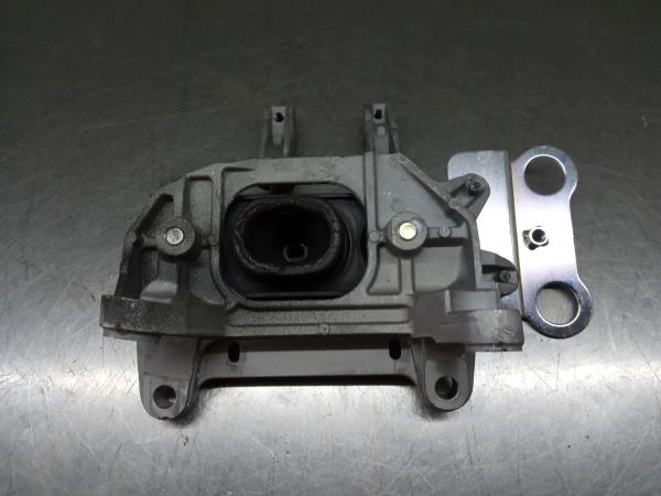 Box Support NISSAN Micra V (K14)