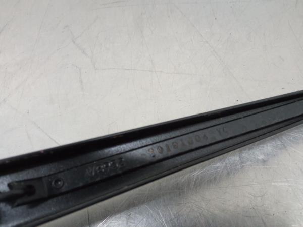 Windscreen wiper arm Right front NISSAN Micra V (K14) Imagem-1