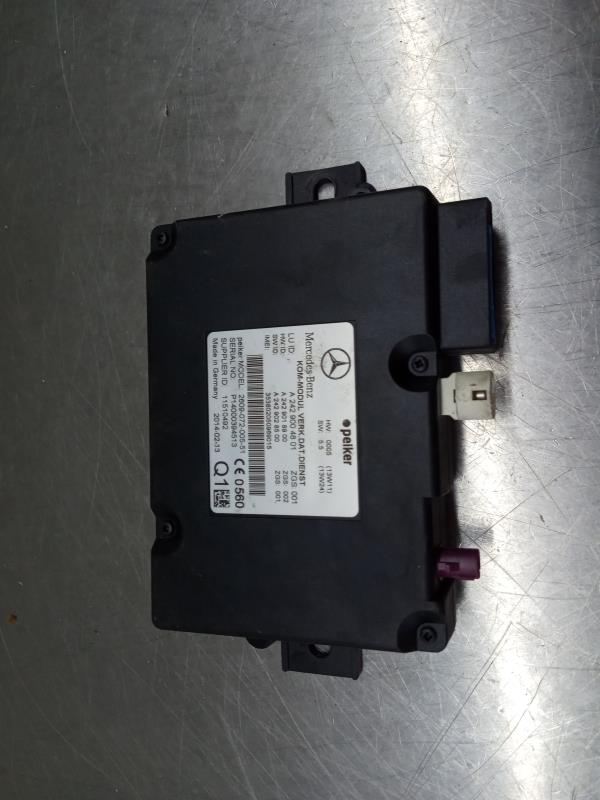 Module générique MERCEDES-BENZ Classe A (W176)