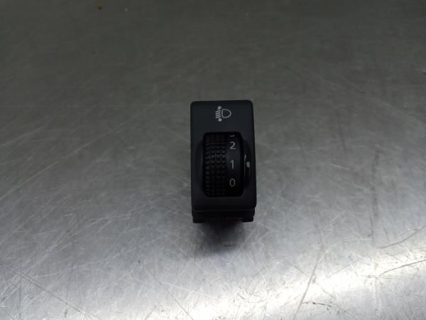 Multifunction control NISSAN Juke (F15)