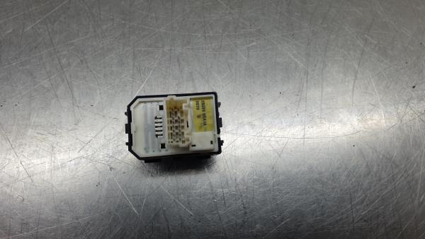 Commande des rétroviseurs NISSAN Micra V (K14) Imagem-1