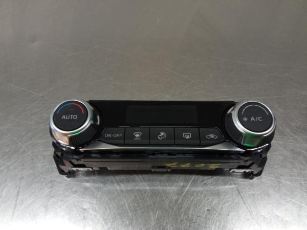 Comando chauffage / sofagem NISSAN Micra V (K14)