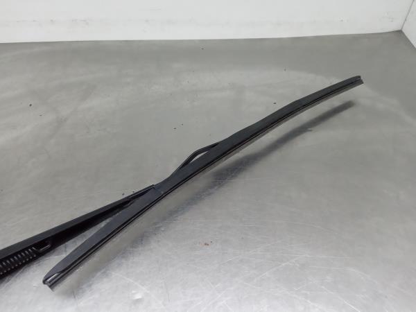 Windscreen wiper arm Left front NISSAN Micra V (K14) Imagem-1