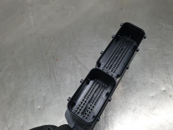 Centralina motor / ECU VOLKSWAGEN Polo (AW1) Imagem-2