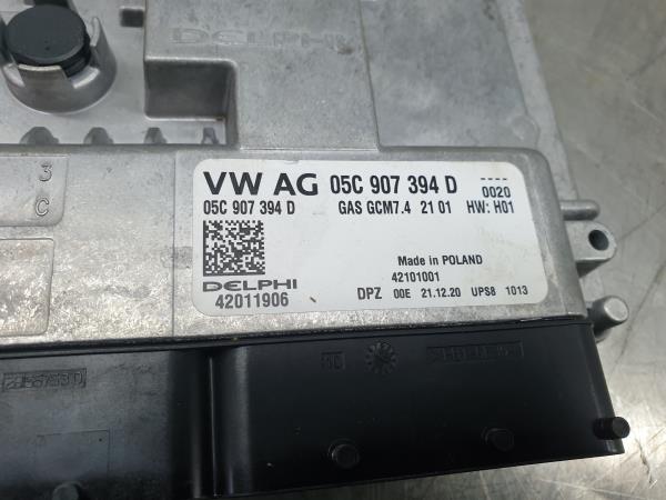 Centralina motor / ECU VOLKSWAGEN Polo (AW1) Imagem-3