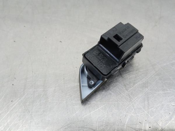 Comando multifunzione VOLKSWAGEN Polo (AW1) Imagem-2